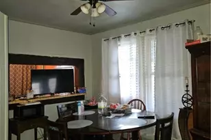 645 E 40th St, Savannah, GA 31401 - Photo 16
