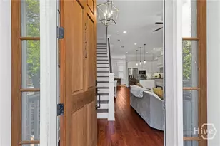 517 E Liberty St, Savannah, GA 31401 - Photo 2