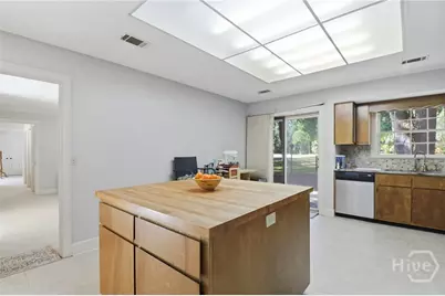 29 Monastery Road, Savannah, GA 31411 - Photo 10