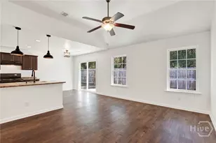 126 Knotty Pine Cir, Springfield, GA 31329 - Photo 8