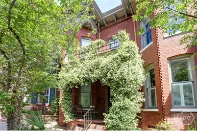 220 E State Street, Savannah, GA 31401 - Photo 2