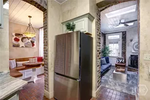 220 E State St, Savannah, GA 31401 - Photo 22