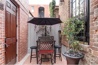 220 E State Street, Savannah, GA 31401 - Photo 50