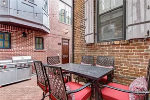 220 E State St, Savannah, GA 31401 - Photo 52