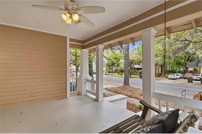 647 E 37th Street, Savannah, GA 31401 - Photo 2