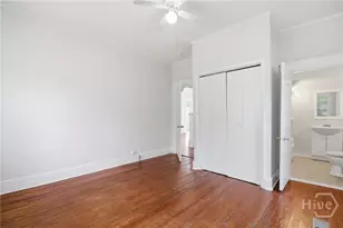 647 E 37th St, Savannah, GA 31401 - Photo 24