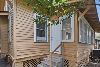 647 E 37th Street, Savannah, GA 31401 - Photo 34