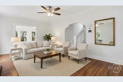 647 E 37th Street, Savannah, GA 31401 - Photo 10