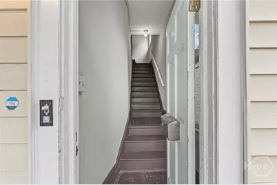 723 E Henry Street, Savannah, GA 31401 - Photo 18