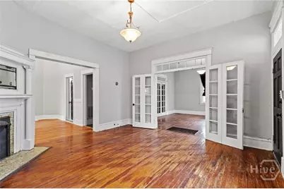 723 E Henry Street, Savannah, GA 31401 - Photo 12
