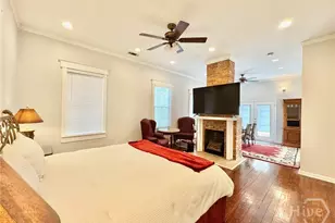 835 E Duffy St, Savannah, GA 31401 - Photo 18