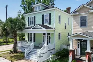 835 E Duffy St, Savannah, GA 31401 - Photo 2