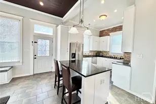 835 E Duffy St, Savannah, GA 31401 - Photo 12