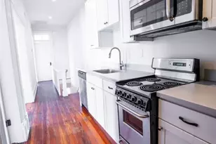 1313 Whitaker St, Savannah, GA 31401 - Photo 10