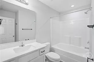 19 Orchid Ln, Savannah, GA 31419 - Photo 8