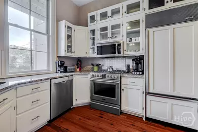 118 E Gaston Street, Savannah, GA 31401 - Photo 12