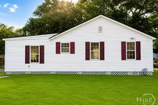 1413 SE 36th St, Savannah, GA 31404 - Photo 4