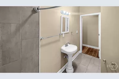 823 W 39th Street, Savannah, GA 31415 - Photo 6