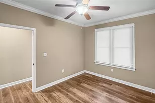 823 W 39th St, Savannah, GA 31415 - Photo 26