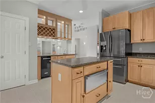 407 King Arthur Ln, Savannah, GA 31405 - Photo 14