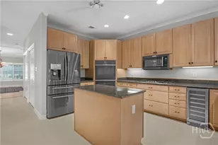 407 King Arthur Ln, Savannah, GA 31405 - Photo 12