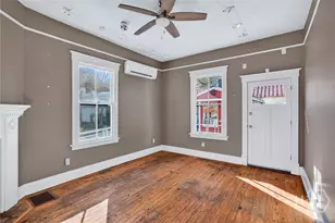11 E 41st St, Savannah, GA 31401 - Photo 12