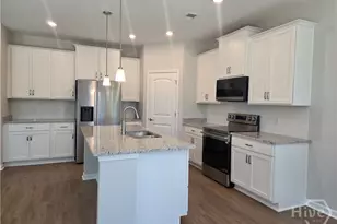 200 Brookline Dr, Savannah, GA 31407 - Photo 4
