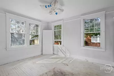 221 E 49th Street, Savannah, GA 31405 - Photo 18