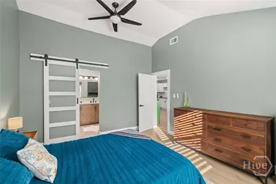 406 E 57th Street, Savannah, GA 31405 - Photo 14