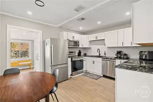 406 E 57th St, Savannah, GA 31405 - Photo 8