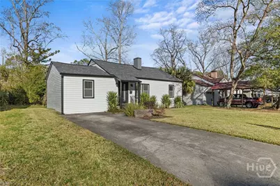 406 E 57th Street, Savannah, GA 31405 - Photo 16