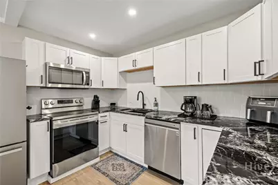 406 E 57th Street, Savannah, GA 31405 - Photo 6