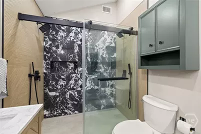 406 E 57th Street, Savannah, GA 31405 - Photo 16