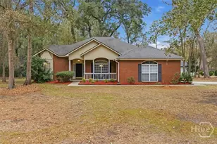 195 Brittany Ct, Richmond Hill, GA 31324 - Photo 2