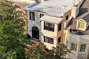 215 E Jones St, Savannah, GA 31401 - Photo 48