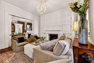 215 E Jones St, Savannah, GA 31401 - Photo 6