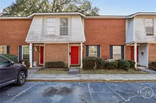 56 Knollwood Cir, Savannah, GA 31419 - Photo 2