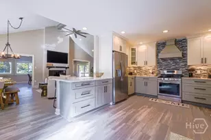 53 Village Green Cir, Savannah, GA 31411 - Photo 12