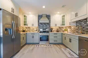 53 Village Green Cir, Savannah, GA 31411 - Photo 16