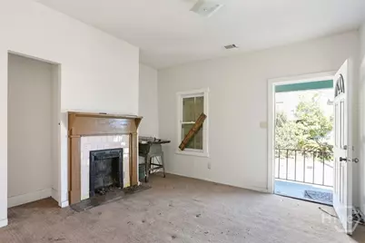 537 Hartridge Street, Savannah, GA 31401 - Photo 4