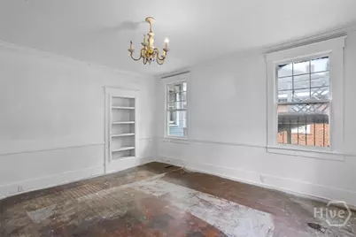 221 E 49th Street, Savannah, GA 31405 - Photo 12