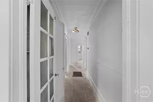 221 E 49th St, Savannah, GA 31405 - Photo 14