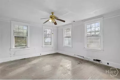 221 E 49th Street, Savannah, GA 31405 - Photo 20
