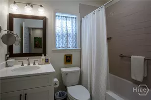 919 E Waldburg St, Savannah, GA 31401 - Photo 24