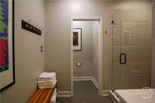 919 E Waldburg St, Savannah, GA 31401 - Photo 18