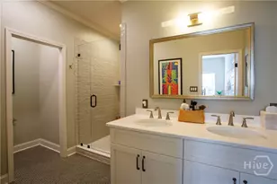 919 E Waldburg St, Savannah, GA 31401 - Photo 16