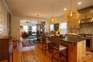 919 E Waldburg St, Savannah, GA 31401 - Photo 12