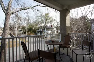 921 E Waldburg St, Savannah, GA 31401 - Photo 4