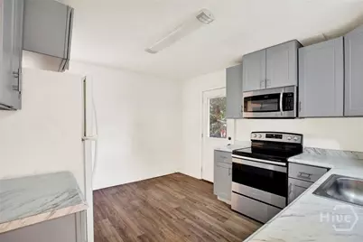 1118 W 49th Street, Savannah, GA 31405 - Photo 16