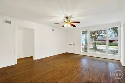 1118 W 49th Street, Savannah, GA 31405 - Photo 6